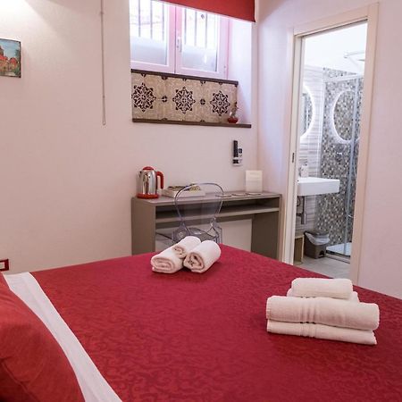 Barlaman Luxury Rooms 팔레르모 외부 사진